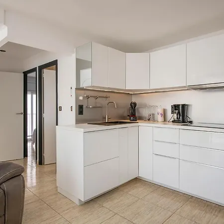 Luminoso Piso De Tres Con Vistas Al Mar Castell-Platja d'Aro