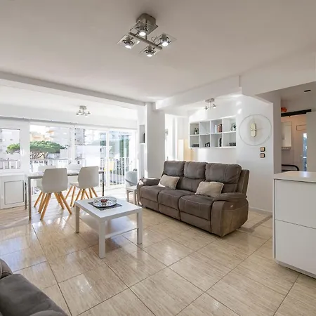 Appartement Luminoso Piso De Tres Con Vistas Al Mar Castell-Platja d'Aro