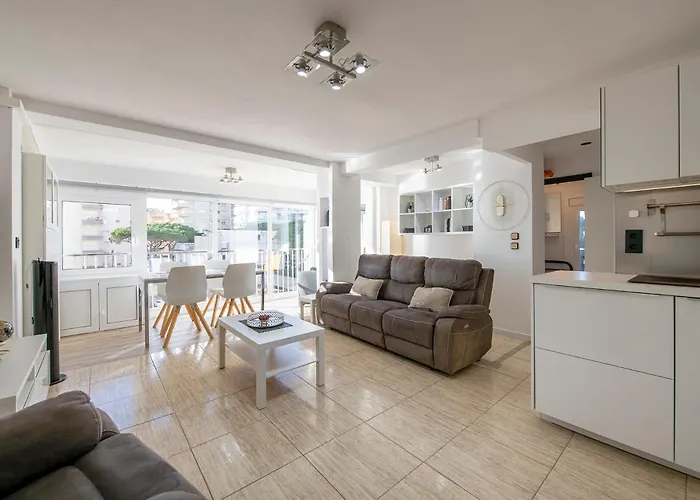 Appartement Luminoso Piso De Tres Con Vistas Al Mar Castell-Platja d'Aro