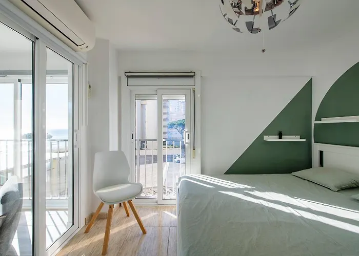 Luminoso Piso De Tres Con Vistas Al Mar Appartement *